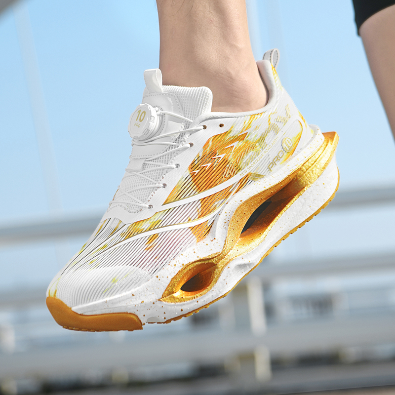 รองเท้าวิ่งคาร์บอนเพลทสำหรับผู - Carbon Plate Marathon Racing Shoes บทวิจารณ์และราคา