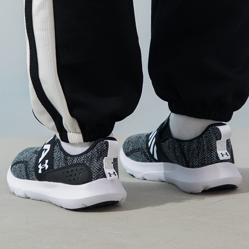2026 อันเดอร์ อาเมอร์ 3026507  - Knit Fabric Lace Up Sneakers บทวิจารณ์และราคา