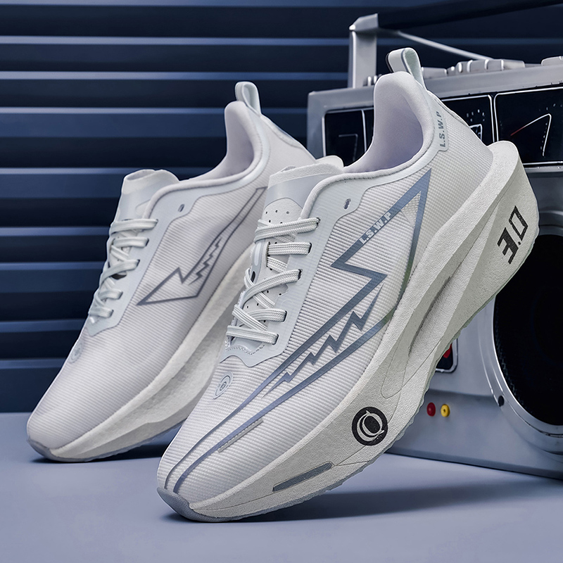 รองเท้าวิ่งผู้ชาย ระบายอากาศได - Lightweight Road Running Shoes บทวิจารณ์และราคา