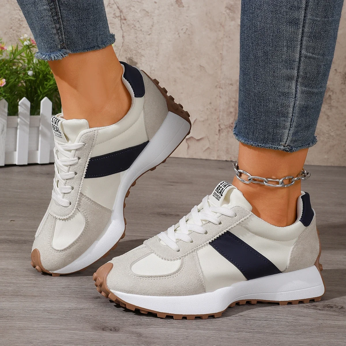 รองเท้าผ้าใบผู้หญิงรุ่นใหม่ปี  - Running Shoes บทวิจารณ์และราคา